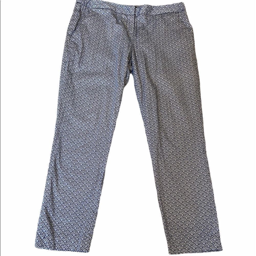 AMANDA&CHELSEA Blue PrintedΒ Cropped Trouser Pantβ8